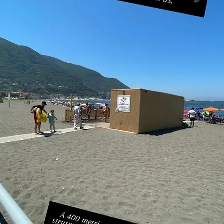 Stabia Centro House Vacations 公寓 卡斯特拉玛雷帝斯达比亚